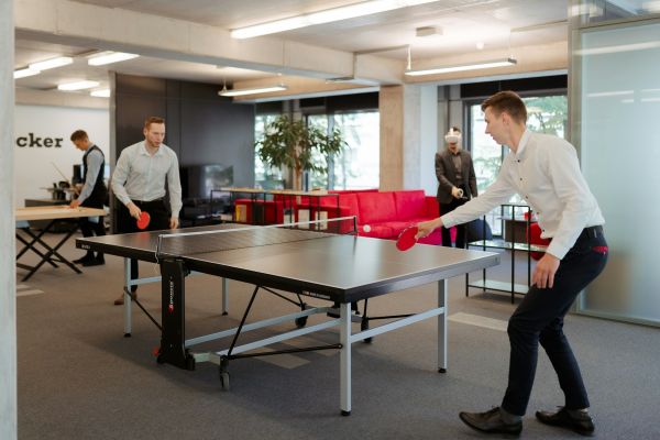 Top conseils pour choisir le bois idéal au tennis de table